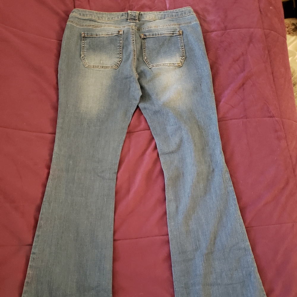 Jeans - Picture 4 of 6